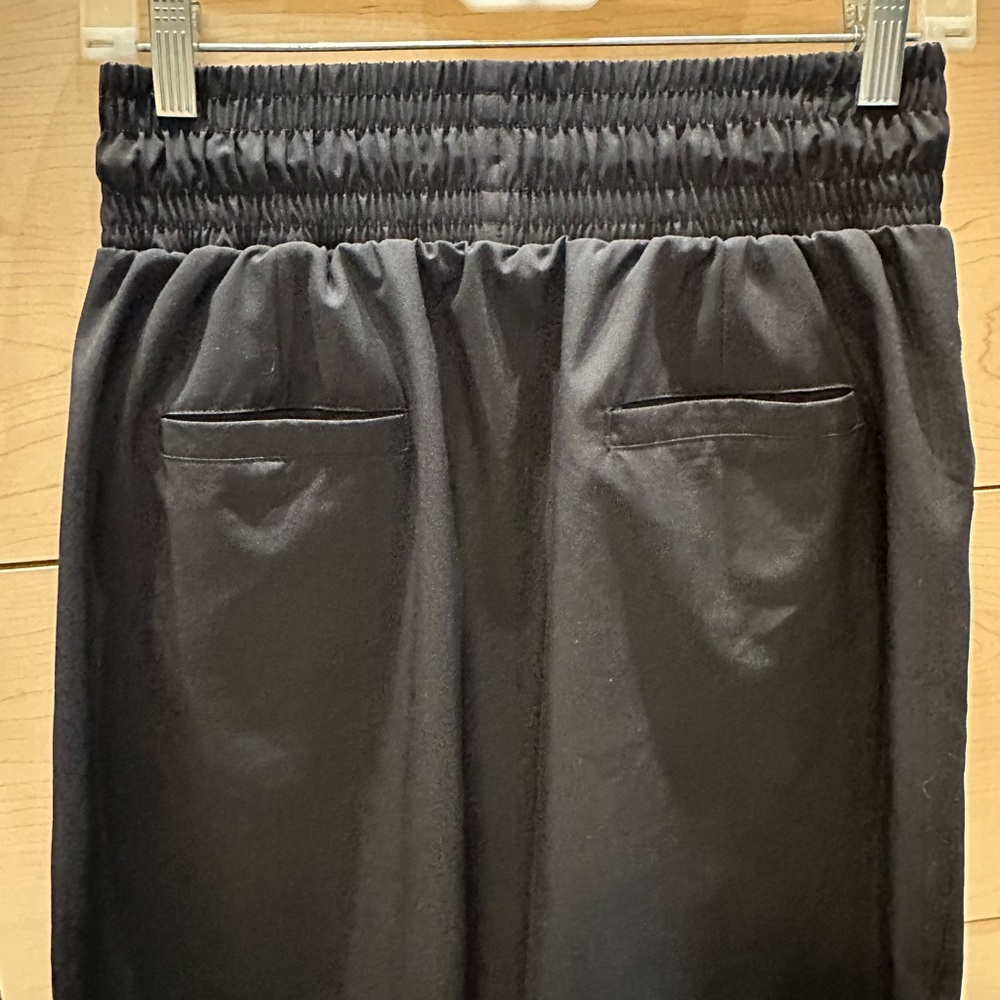 Black Skirt with Pockets - Picture 2 of 3